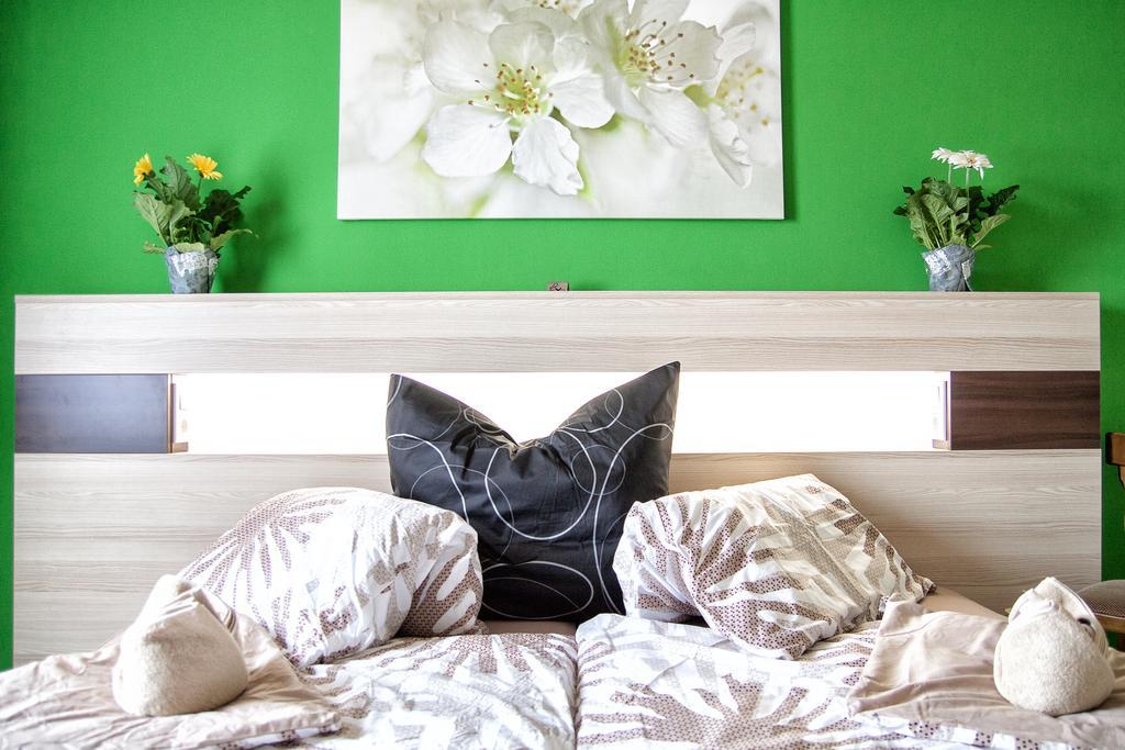 Liemer Krug Lemgo Room photo